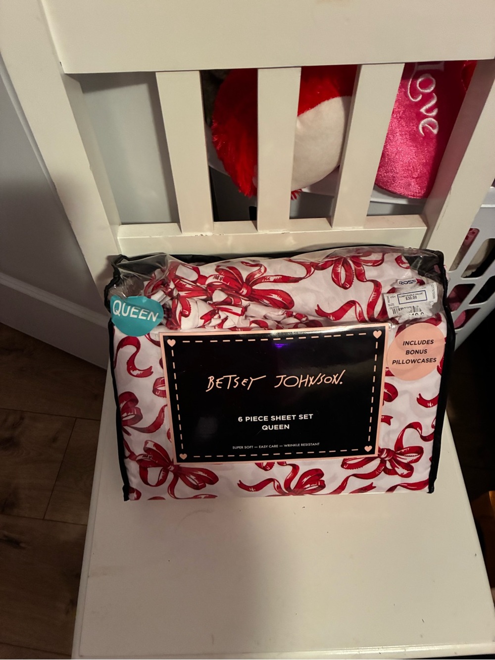 Betsey Johnson Queen Sheet Set in White with Red Ribbon Print